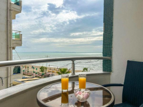 Empire Beach 684